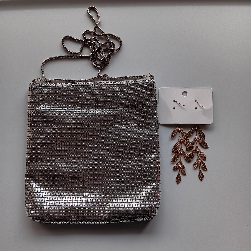 10 Gift Lot Beauty, Bag & Accessories Curated Christmas Gift Basket L'Oreal Izak - Picture 7 of 16